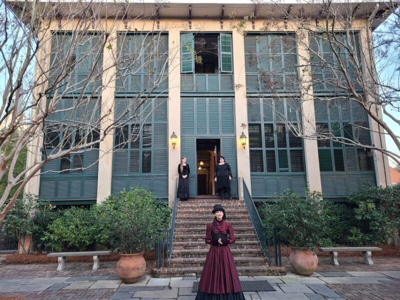 Savannah: Ghosts and Gravestones Tour with Low House Entry - Authenticity and Value