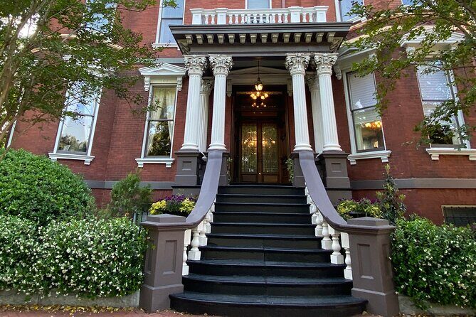 Savannah Historic District Walking Tour - The Practical Side: Group Size, Timing, and Booking