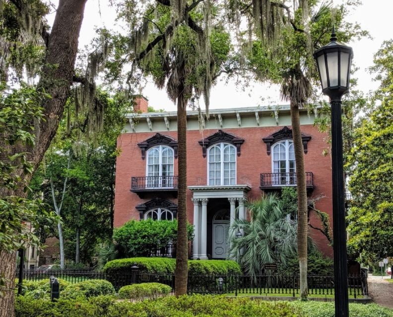 Savannah: Historic Districts & Bonaventure Private Tour - Savannah: Historic Districts & Bonaventure Private Tour — A Detailed Look