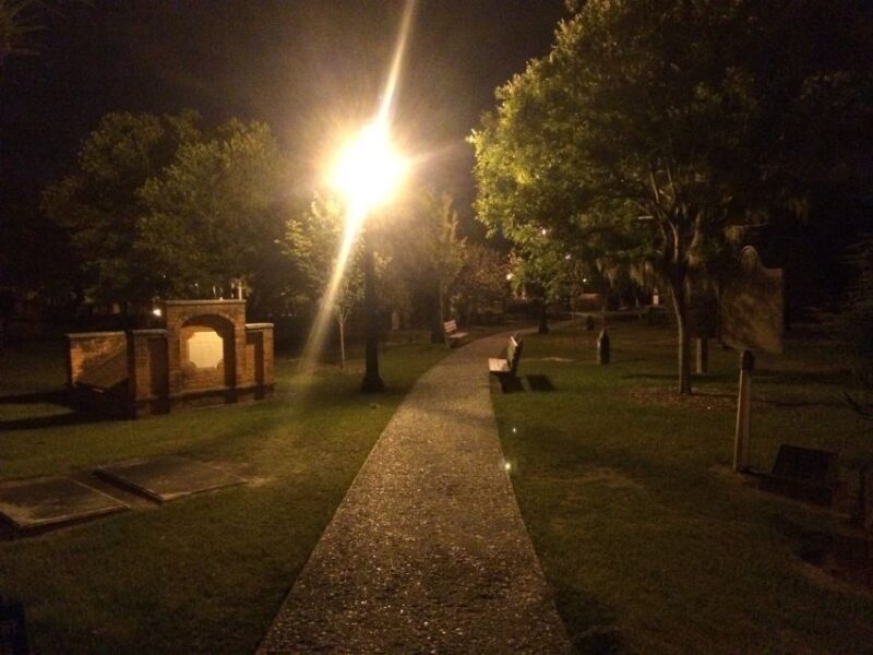 Savannah: Pub Crawl and Ghost Tour - An Honest Look at Savannah’s Haunted Pub Crawl