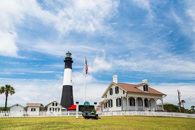 Savannah to Tybee Island with Dolphin Cruise - Why the Experience Excels