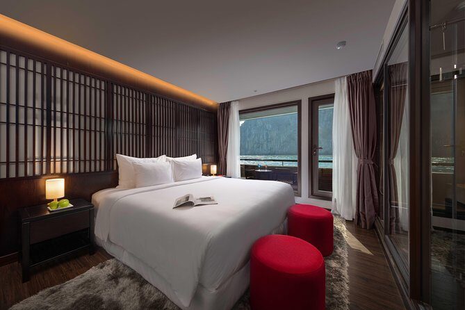 Scarlet Pearl Cruise - The Pearl of Ha Long Bay - 2 Days 1 Night - The Return Journey and Disembarkation