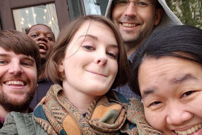Scavenger Hunt Adventure in Richmond by Wacky Walks - Authentic Perspectives from Participants