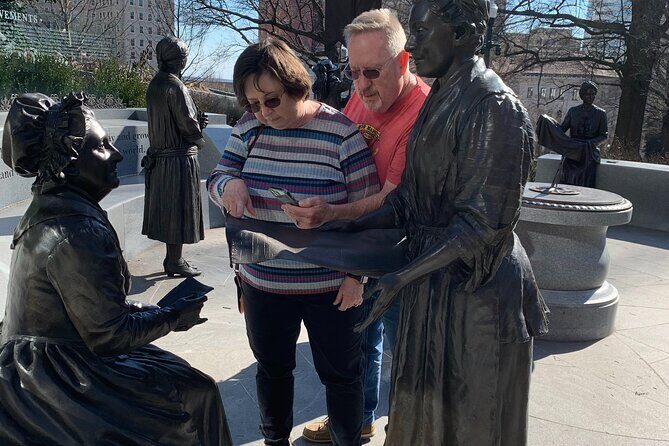 Scavenger Hunt in Downtown Richmond / Capitol Square - Key Points