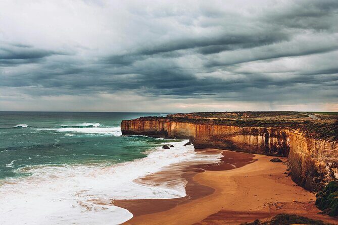 Scenic Great Ocean Road Discovery Tour - Iconic Coastal Wonders - Transportation and Group Size