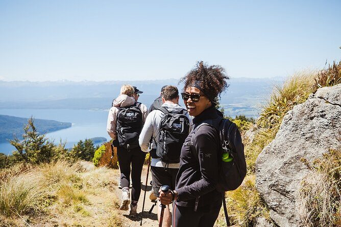 Scenic Helicopter & Kepler Guided Hike from Te Anau with Lunch - FAQ