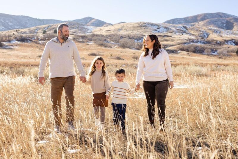 Scenic Photoshoot in Denver's Foothills - Why This Photoshoot Is a Great Choice