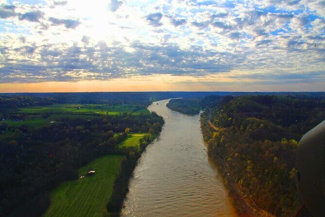 Scenic River & Nature Helicopter Tour from Nashville - A Close Look at the Tour Experience