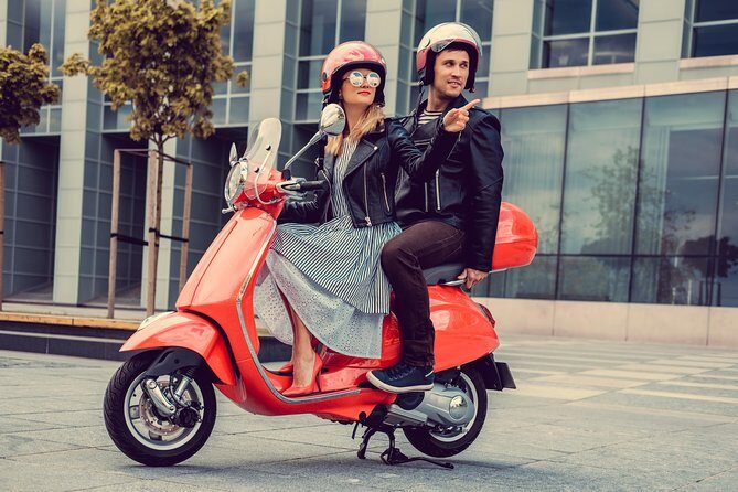 Scooter Rental for 4 Hours plus 1 Hour Free and 2 Passengers Retro "Lucky" 49cc - An Introduction to the Miami Scooter Rental