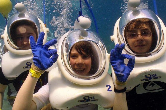Sea Trek Helmet Dive at Coral World Ocean Park - Exploring Coral Worlds Sea Trek Helmet Dive: An Authentic Underwater Adventure