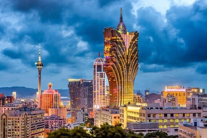 Seat-In-Coach: One-Day Macau City Tour from Hong Kong - Introduction: What to Expect on This Macau Day Trip