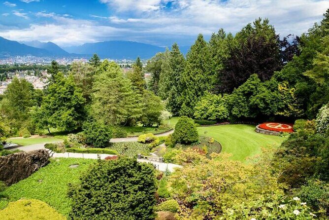 Seattle: Guided Day Trip to Vancouver - FAQ