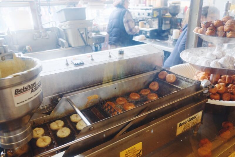 Seattle: Guided Delicious Donut Tour with Tastings - FAQ