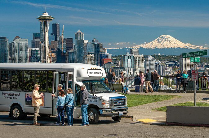 Seattle Land and Sea Tour Experience - FAQ