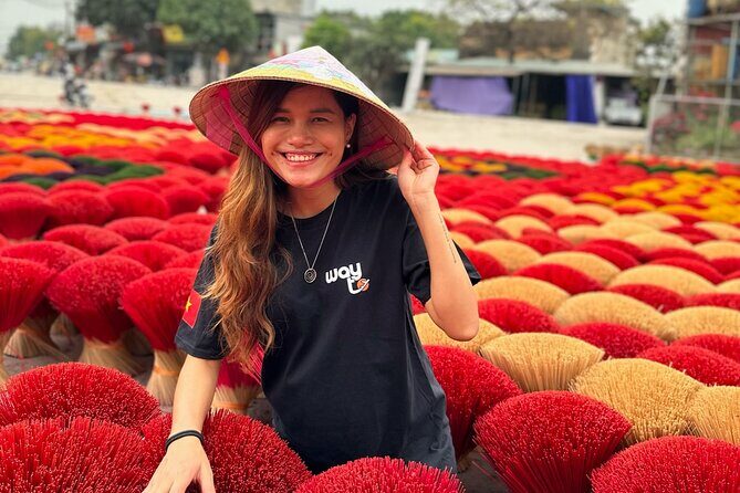 Secret Handicraft Villages of Hanoi ( Incense and hat Villages ) - Stop 2: Chuong Village — Conical Hat Weaving