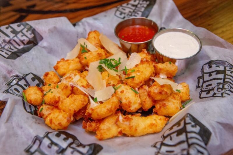 Secret Walking Food Tour Milwaukee - The Experience and Practicalities