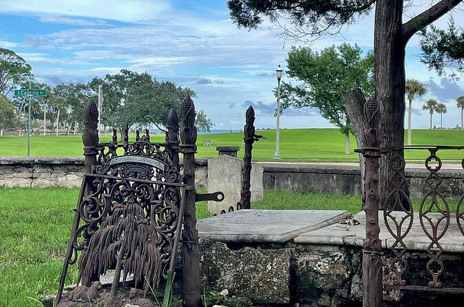 Secrets of Saint Augustine Historical Walking Tour - Stop 2: Memorial Presbyterian Church