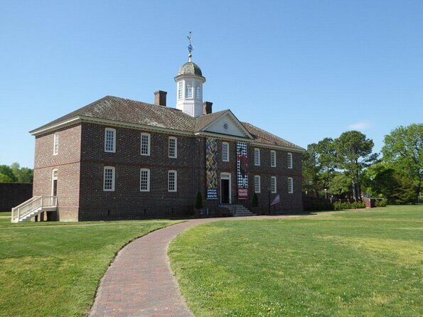 Secrets of Williamsburg - Key Points