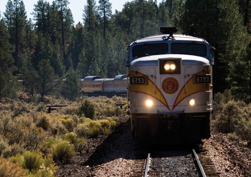Sedona/Flagstaff: Grand Canyon Tour & First-Class Train Ride - The Experience in Detail