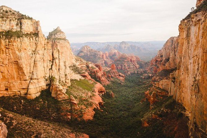 Sedona Helicopter Tour: Desert Thunder Tour - FAQ