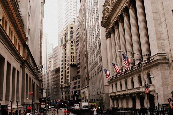 See 30+ Top New York Sights - Fun Local Guide - The Real Value for Travelers