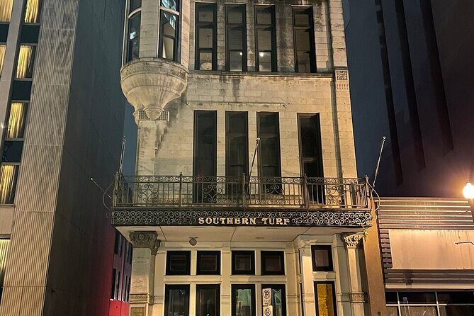 Seeking Spirits Haunted Night-Time Pub Crawl in Nashville - The Sum Up