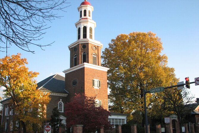 Self-Guided Alexandria Scavenger Hunt: Old Town Made New - Exploring Alexandria through a Gamified Lens