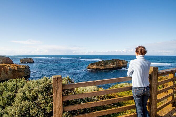 Self-Guided Audio Driving Tour of the Great Ocean Road, Australia - A Detailed Look at the Experience