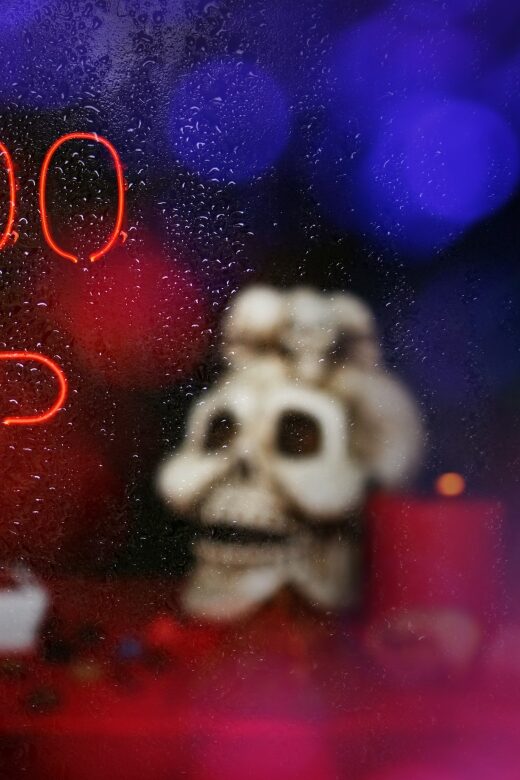 Self Guided Audio Ghost Tour in New Orleans in 6 Languages - Key Points
