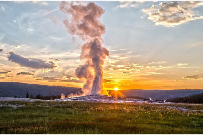 Self Guided Audio Walking Tour of Old Faithful Geyser Basin - What’s Included and What’s Not
