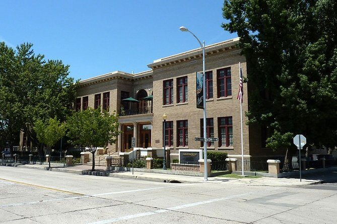 Self-Guided Bakersfield Scavenger Hunt: Resilient Bakersfield - The Itinerary: What to Expect