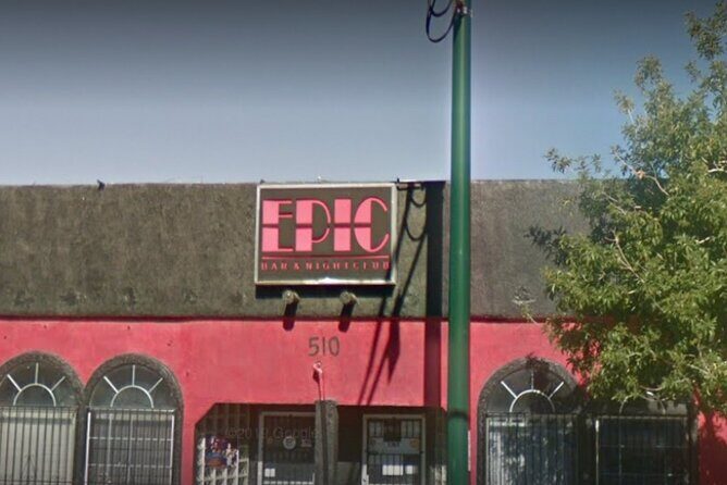 Self-Guided Bar Hunt: Extreme El Paso - Who Will Love It?