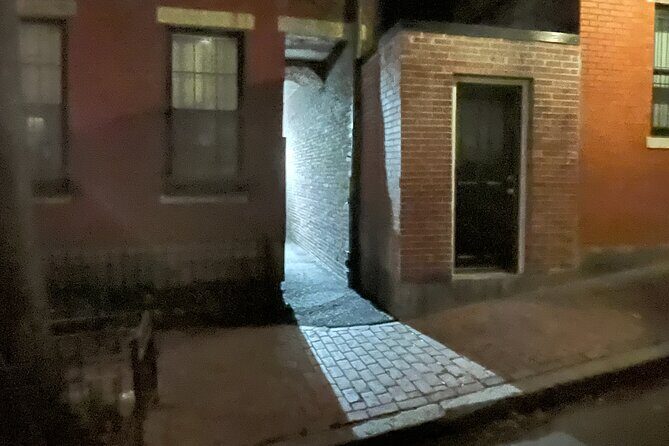 Self-Guided Boston's Beacon Hill Underground Railroad Audio Tour Walking Tour - Exploring Beacon Hill’s Hidden History