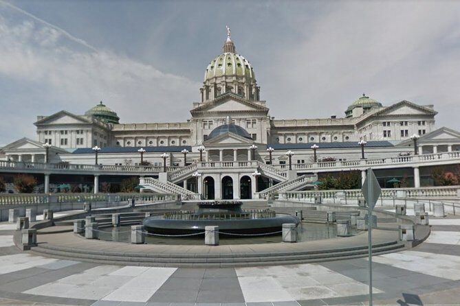 Self-Guided Harrisburg Scavenger Hunt: Capitol Reflections - Discover Harrisburg’s Landmarks with Your Phone