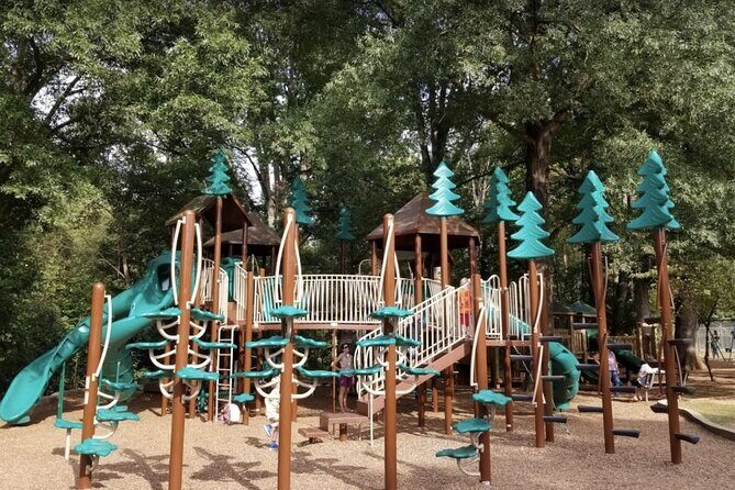 Self-Guided Huntersville Scavenger Hunt: Happy Huntersville - What the Tour Offers and How It Works