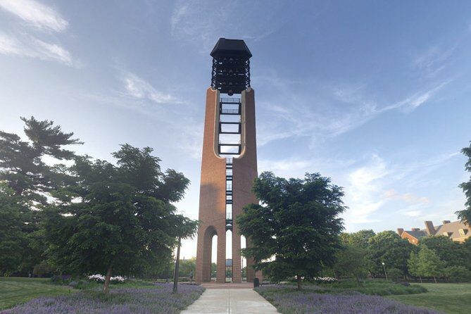 Self-Guided Illinois Scavenger Hunt: The Great Quest in Illinois - Exploring Urbana-Champaign Through the App