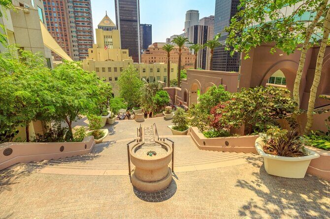 Self-Guided LA Scavenger Hunt: The Wonders Of Downtown LA - The Sum Up