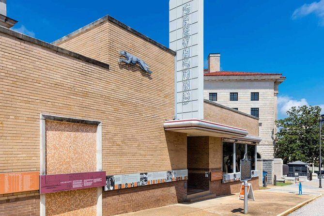 Self-Guided Montgomery Scavenger Hunt: History & Heroes - A Walk Through Montgomery’s Landmarks