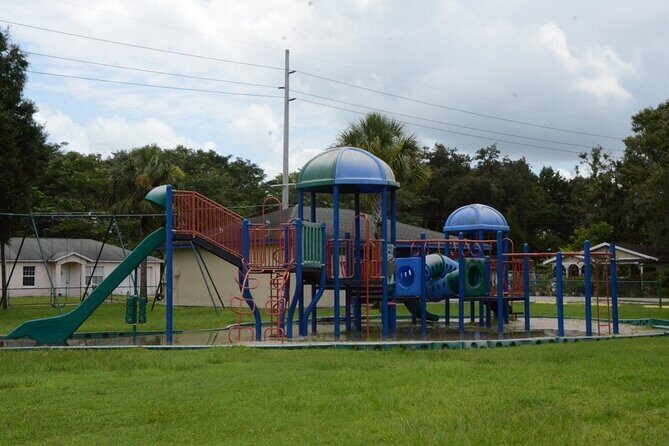 Self Guided Plant City Scavenger Hunt: The Strawberry Capital - What Are the Highlights?