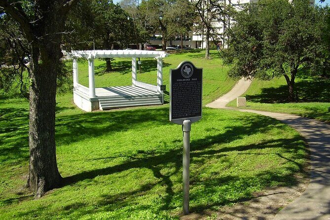 Self-Guided Scavenger Hunt: Austin Capitol Sights & Downtown Gems - The Value of the App and Challenges