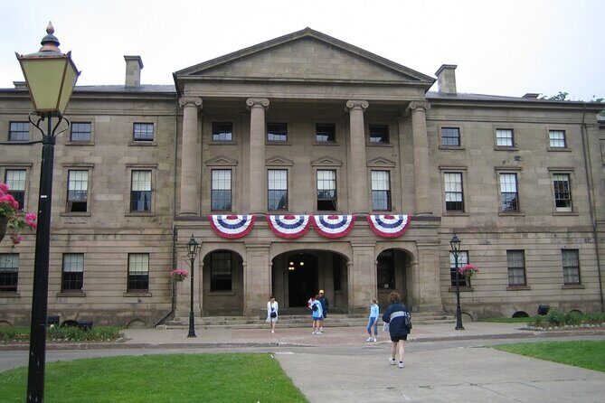 Self-Guided Scavenger Hunt: Birthplace of Confederation - Key Points
