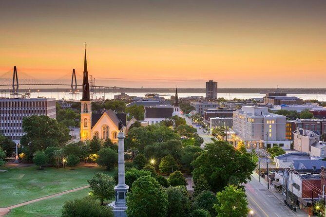 Self-Guided Scavenger Hunt: Castles, Cannons & Colleges - Discovering Charleston Through a Digital Treasure Hunt