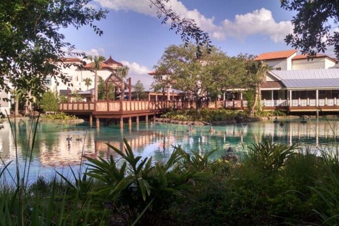Self Guided Scavenger Hunt Disney Springs Dash - Key Points