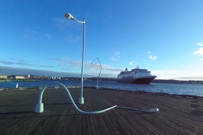Self-Guided Scavenger Hunt: Halifaxs Hopping Harbour - A Closer Look at the Halifax Scavenger Hunt