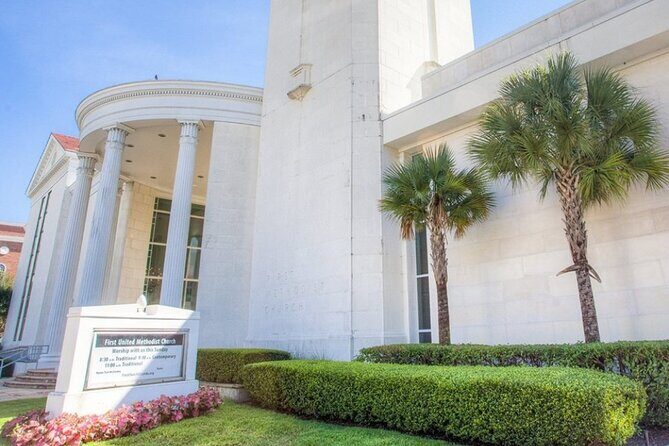 Self-Guided Scavenger Hunt: Lake Eola's Art Scene & Scenery - FAQ