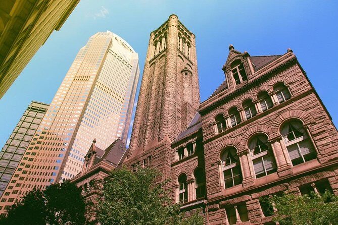 Self-Guided Scavenger Hunt: Pittsburgh's Cultural Side - Key Points