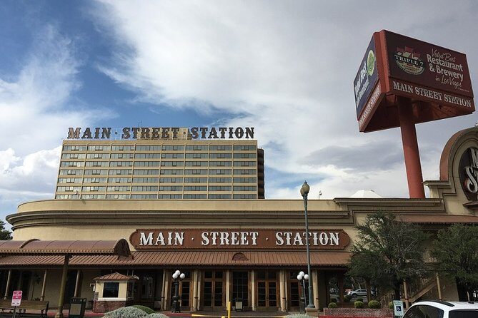 Self-Guided Scavenger Hunt: The True Gems of Vegas - Exploring Las Vegas with a New Twist