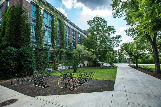 Self-Guided Syracuse Scavenger Hunt: At The Center Of New York! - Who Should Consider This Tour?