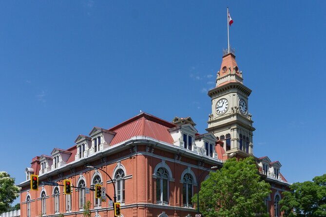 Self Guided Victoria Scavenger Hunt: Sea, Squares & Spirits - An In-Depth Look at the Victoria Scavenger Hunt