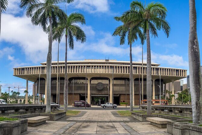 Self-Guided Walking Audio Tour in Honolulu - The Experience of Walking and Listening